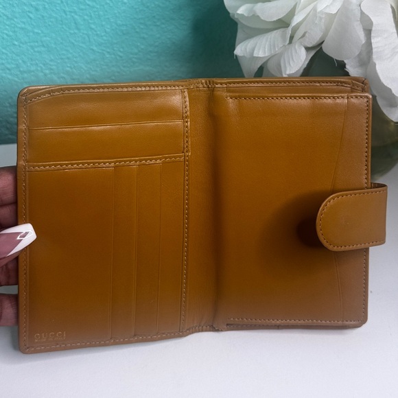 Gucci Vintage Wallet/ Passport Holder - Picture 7 of 16